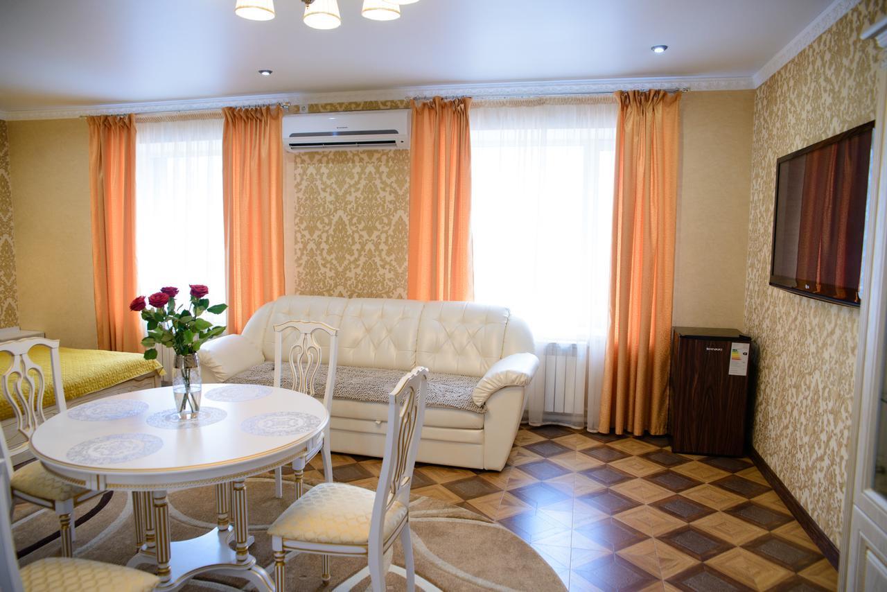 Hotel Hizhina Petropavlovsk Buitenkant foto